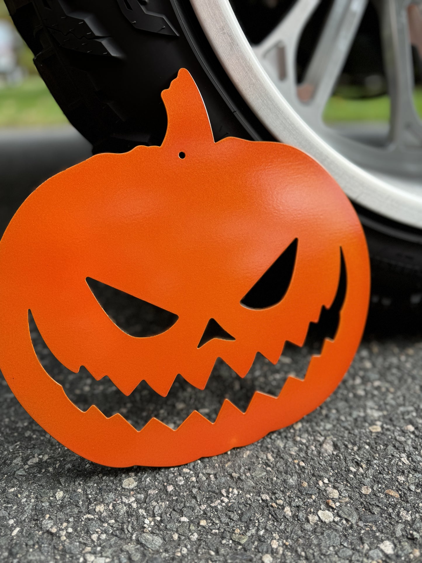 Metal Halloween pumpkin decoration